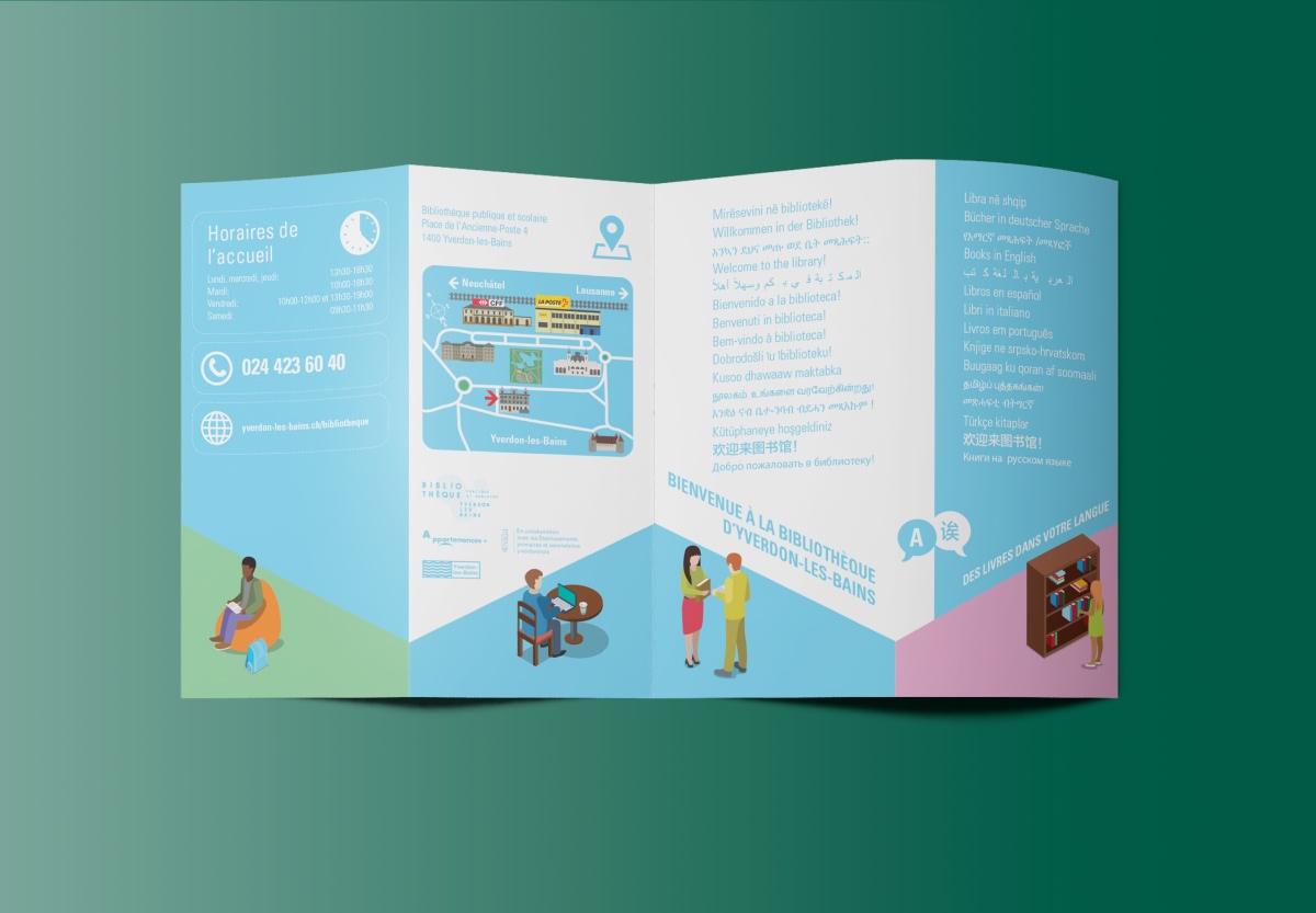 Dépliant triptyque ouvert affichant du texte, un plan et des illustrations - Chiche communication